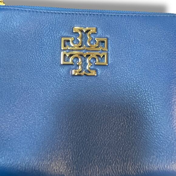 Tory Burch Britten Large Blue Pebbled Leather Zip Wristlet Wallet Gold Hardware - Picture 3 of 12